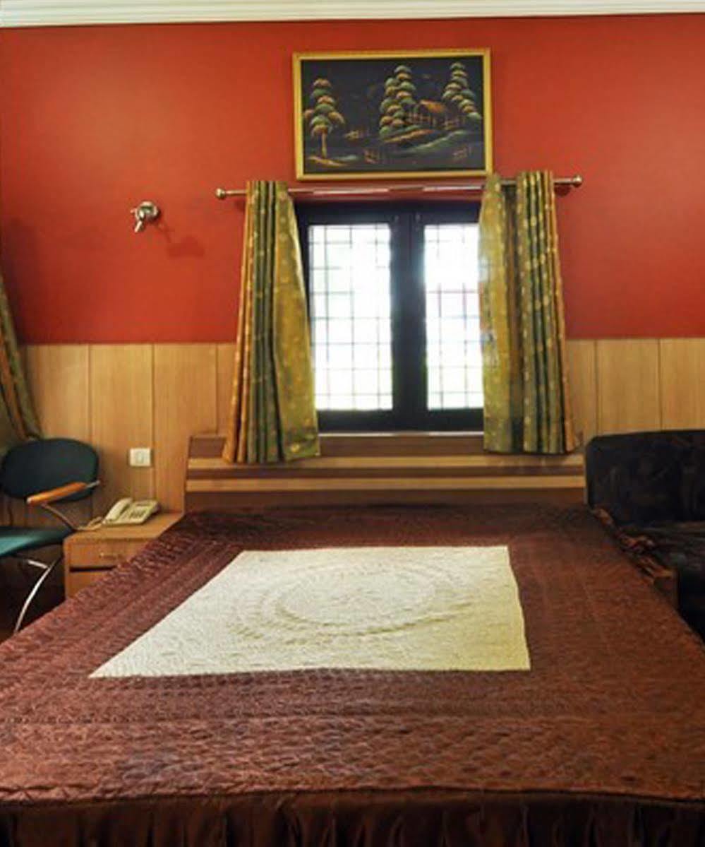 Fabhotel Rr Retreat דהראדון מראה חיצוני תמונה